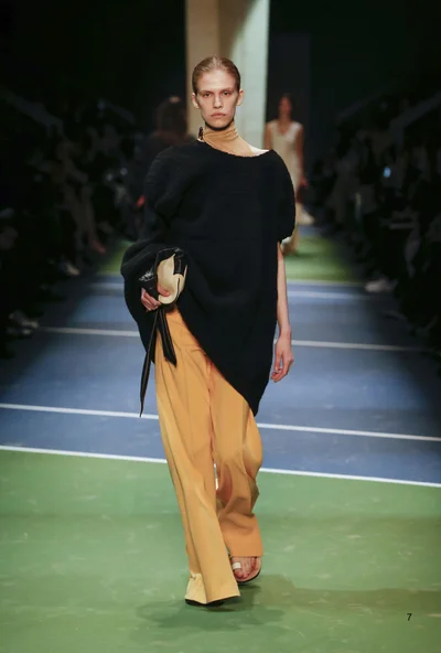 Look 7